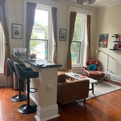 Sunlit Downtown OTR 1BR| Walkable| In-Unit Laundry