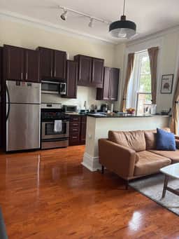 815 Elm St - Image 2