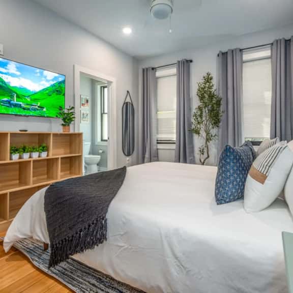 OTR by TQL+Private Rooftop+Sleeps 8ppl+Wifi+3rd Fl - Image 1