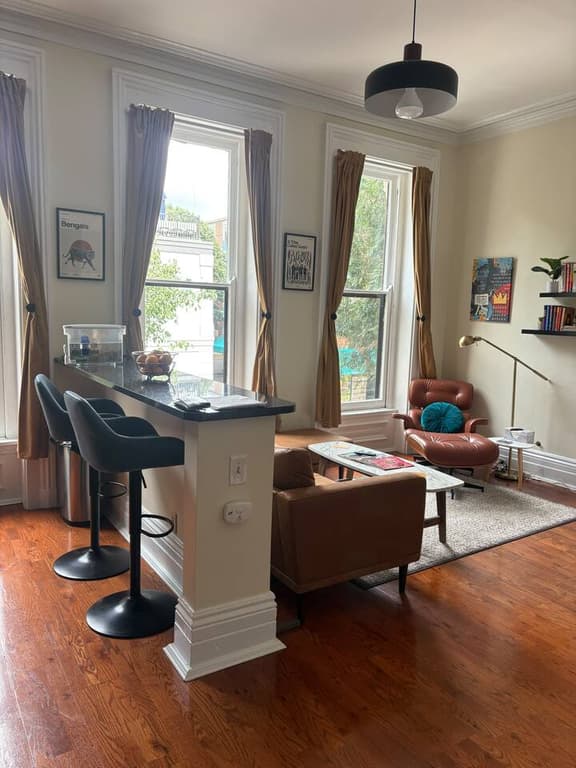 815 Elm St - Image 1